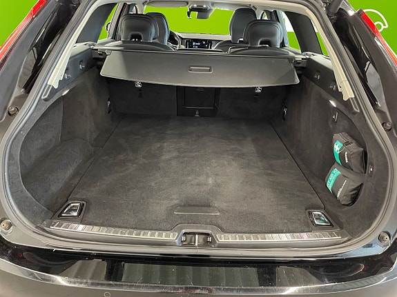 Volvo V90 16 of 26