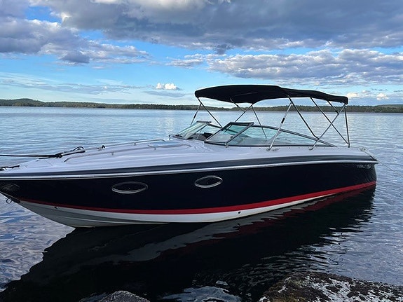 Cobalt 263 (2004) – MerCruiser 496 Mag V8 (500 tim) 2 of 5