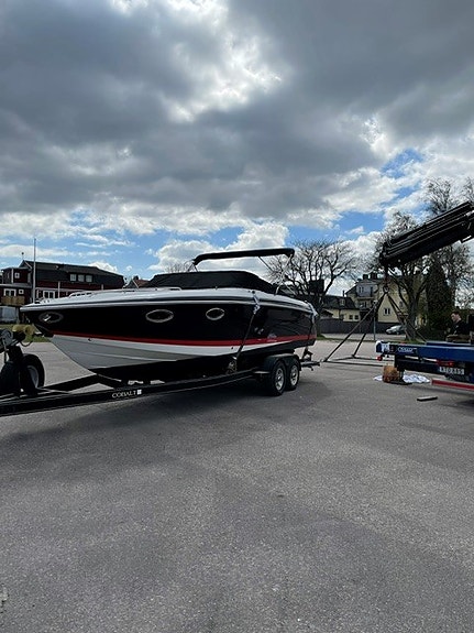 Cobalt 263 (2004) – MerCruiser 496 Mag V8 (500 tim) 3 of 5