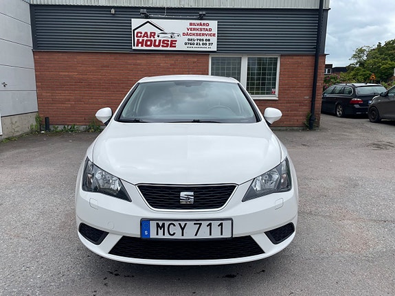 Seat Ibiza 2 of 5