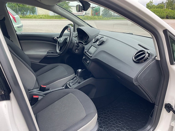 Seat Ibiza 13 of 22