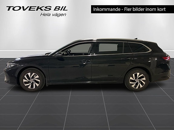 Volkswagen Passat 3 of 5