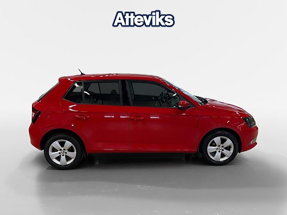 Skoda Fabia 2 of 5