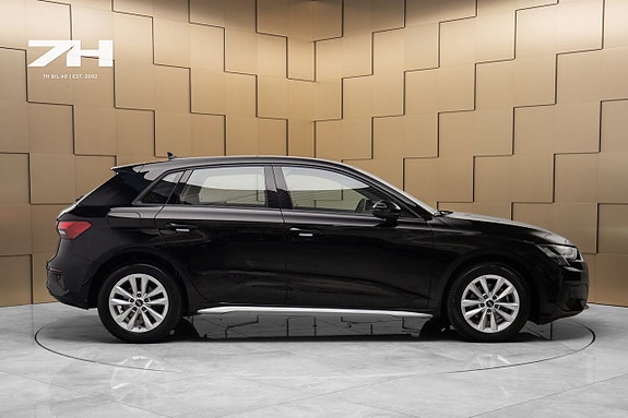 Audi A3 6 of 17