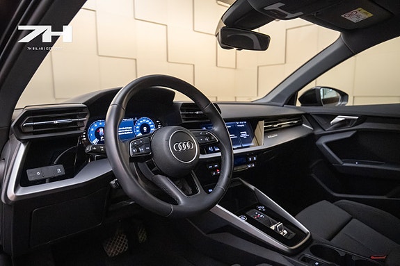 Audi A3 9 of 17
