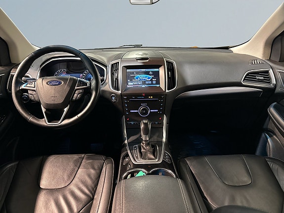 Ford Edge 8 of 23