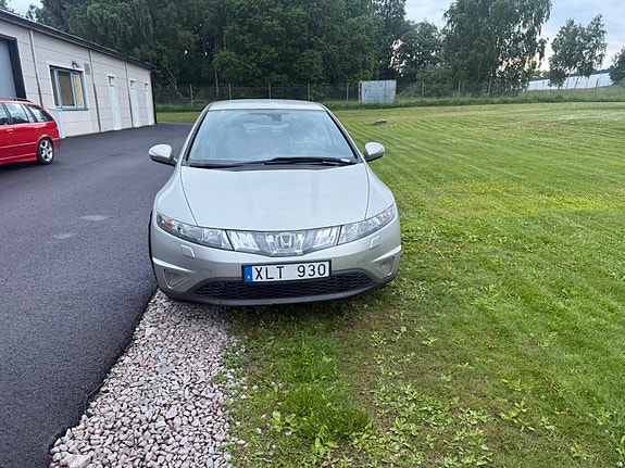 Honda Civic 2 of 5