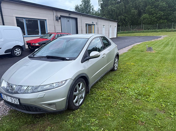 Honda Civic 4 of 5