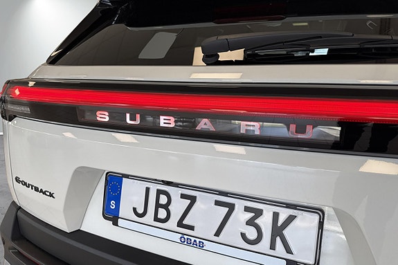 Subaru E-Outback 16 of 19