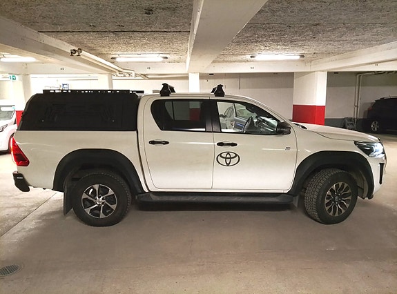 Toyota HiLux 6 of 13