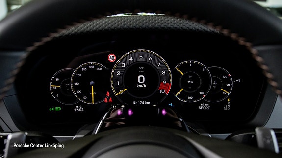 Porsche 911 GT3 13 of 26
