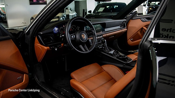 Porsche 911 GT3 10 of 26