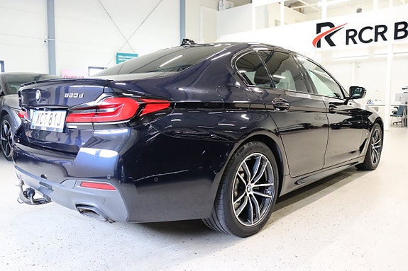 BMW 520d 4 of 5