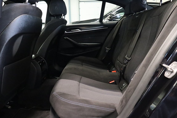 BMW 520d 12 of 29