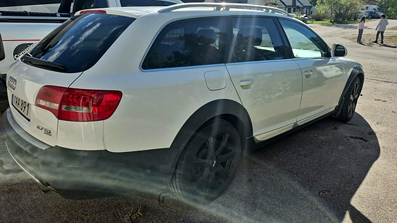 Audi A6 allroad 3 of 5