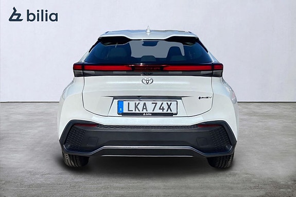 Toyota C-HR 5 of 21