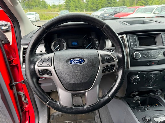 Ford Ranger 17 of 27