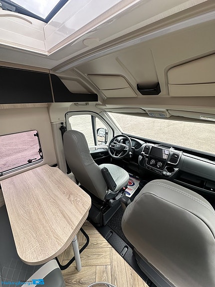 CHALLENGER V217 SPORT EDITION * 4.95% Kampanj * Automat * solcell * diselvärmare 9 of 21
