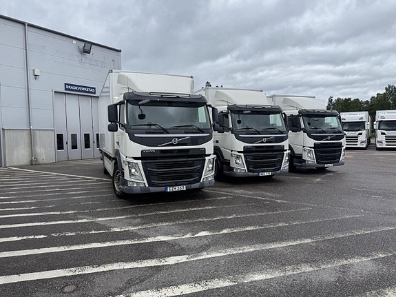 Volvo VOLVO FM 4X2 2 of 13