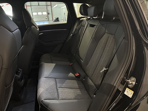 Audi Q6 e-tron 15 of 15