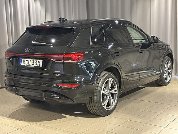 Audi Q6 e-tron 5 of 5