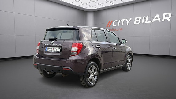 Toyota Urban Cruiser 5 of 15