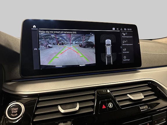 BMW 530e 16 of 19