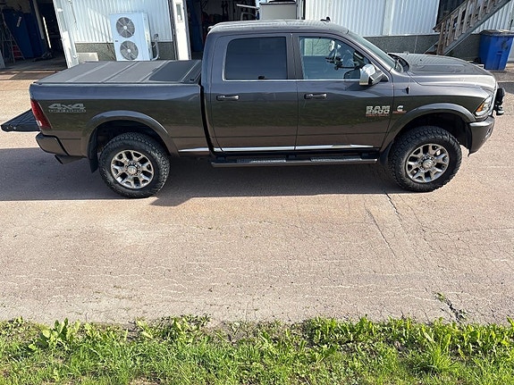 Pickup Dodge Ram 2500 6,7 Cummins 4x4 4 of 6