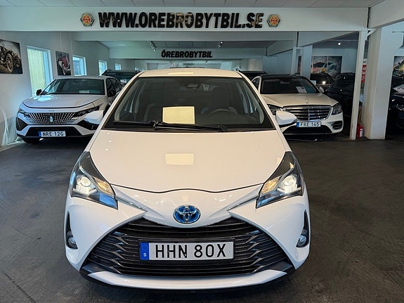 Toyota Yaris 28 of 28