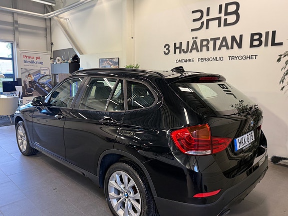 BMW X1 3 of 5