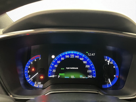 Toyota Corolla 16 of 28