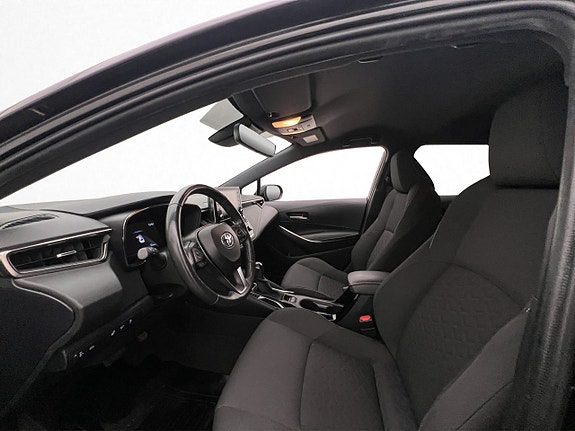 Toyota Corolla 11 of 28
