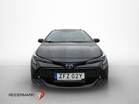 Toyota Corolla 2 of 5