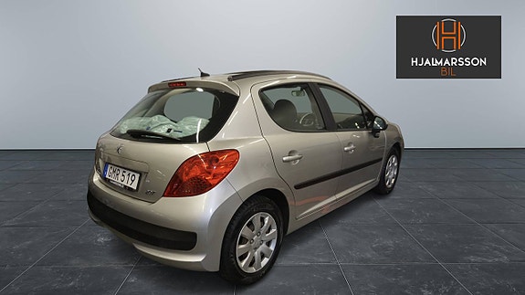 Peugeot 207 4 of 11