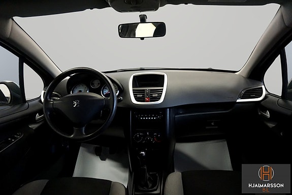 Peugeot 207 6 of 11