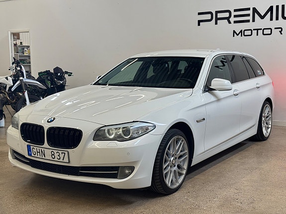 BMW 520d 4 of 5