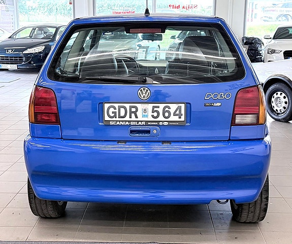 Volkswagen Polo 14 of 15