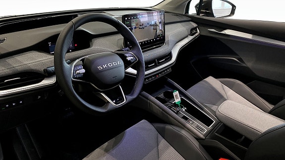 Skoda Enyaq 7 of 18