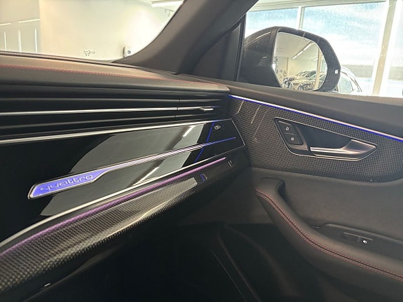 Audi Q8 18 of 21