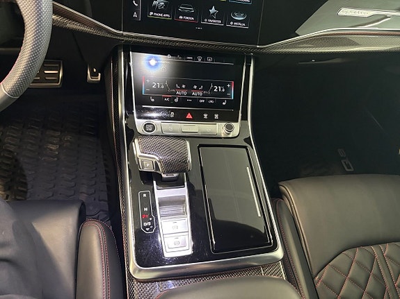 Audi Q8 12 of 21