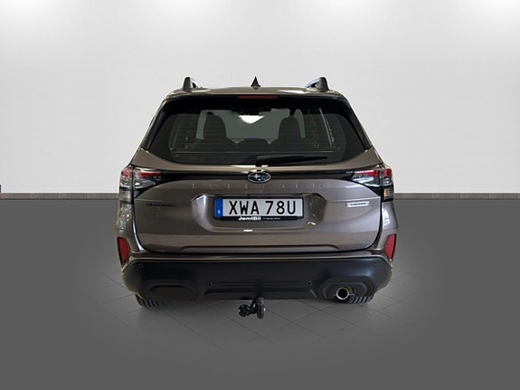 Subaru Forester 3 of 5