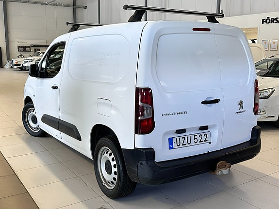 Peugeot Partner 2 of 5