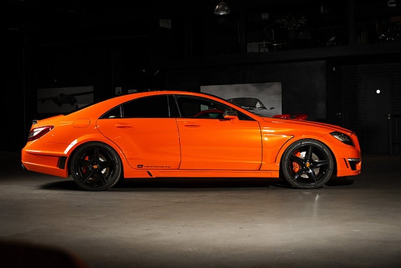 Mercedes-Benz CLS63 7 of 30