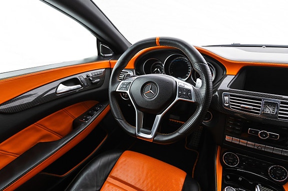 Mercedes-Benz CLS63 18 of 30
