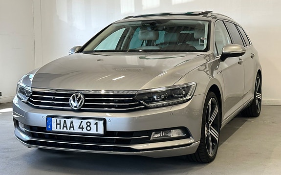Volkswagen Passat 2 of 5