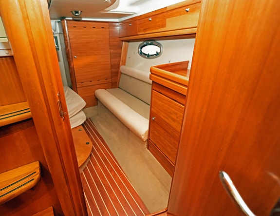 Bavaria 32 Sport 15 of 22