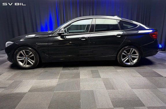 BMW 320d 7 of 30