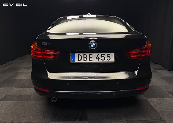 BMW 320d 5 of 30