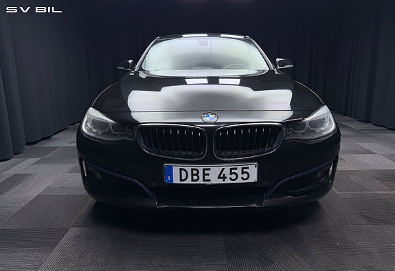 BMW 320d 2 of 30
