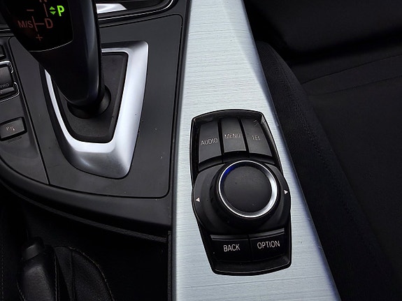 BMW 320d 20 of 30